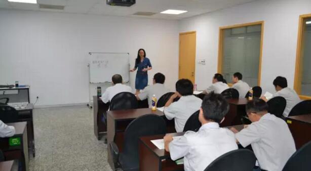 汉钟精机数车技能大赛赛前培训开班